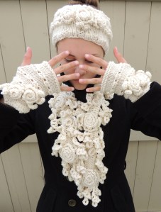 Rose Onie Collection