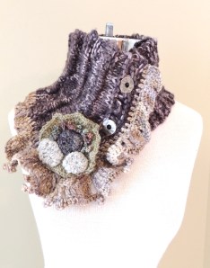 Ocean Breeze Beach Stone Scarf