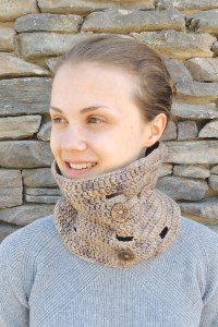 Vintage Stone Wall Cowl Scarf