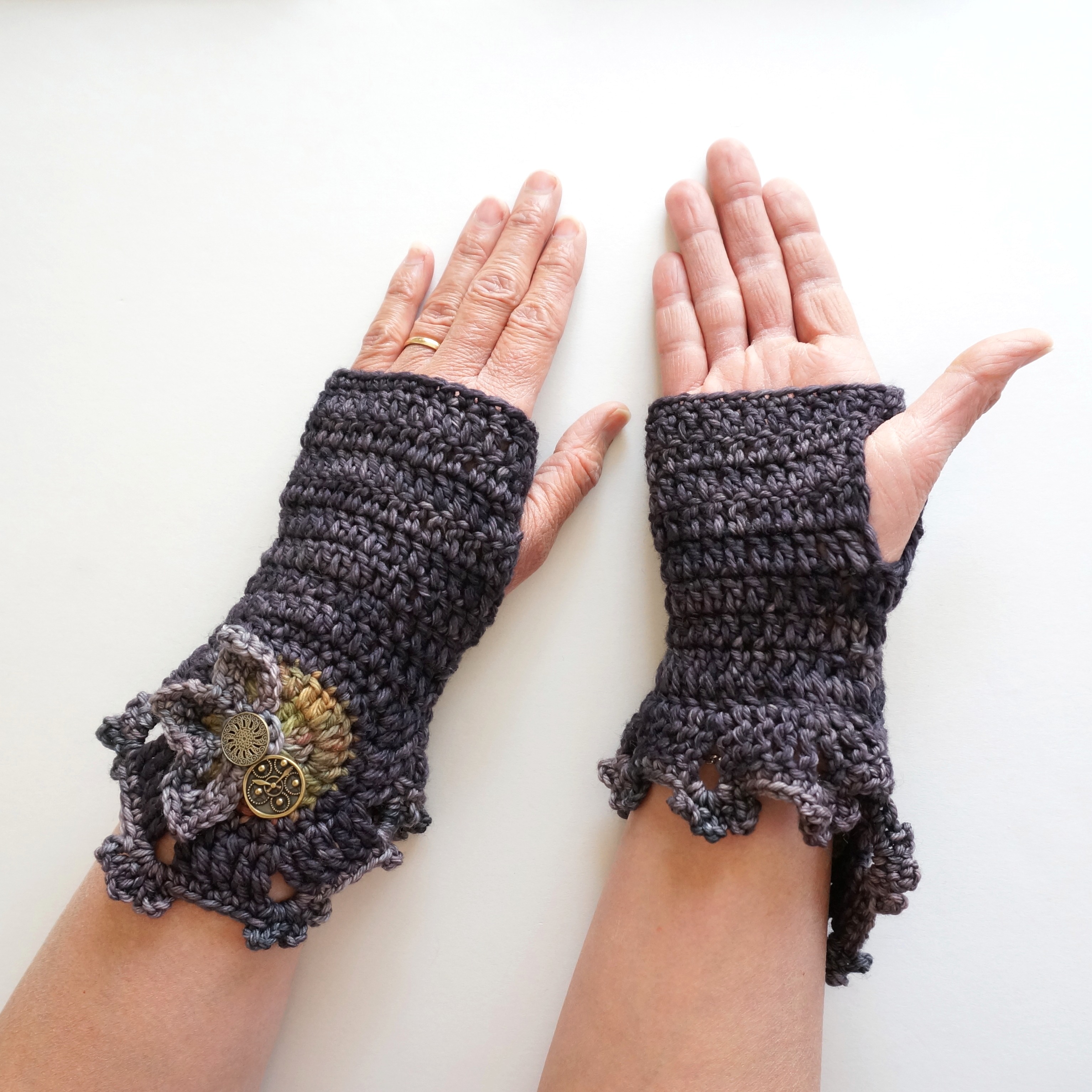 stained glass long hand warmer1