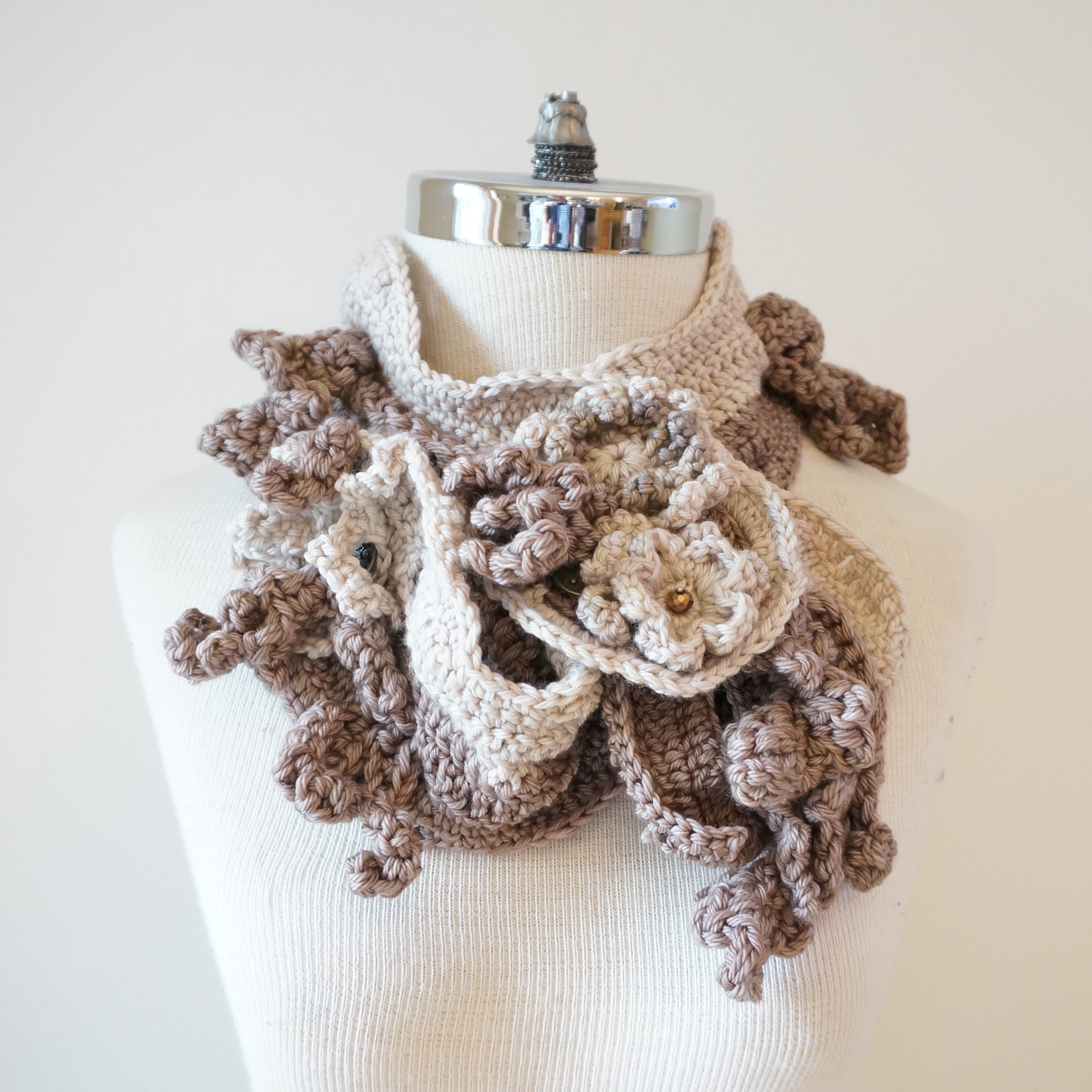 floral-scarf-architectural-design-ivory-beige